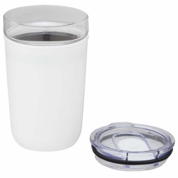 Szklany kubek Bello o pojemności 420 ml z zewnętrzną ścianką z plastiku z recyklingu