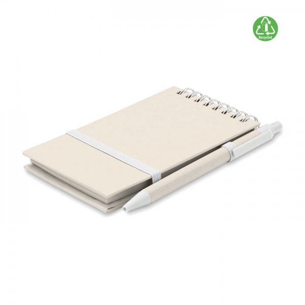 Notesy a6 z kartonu po mleku