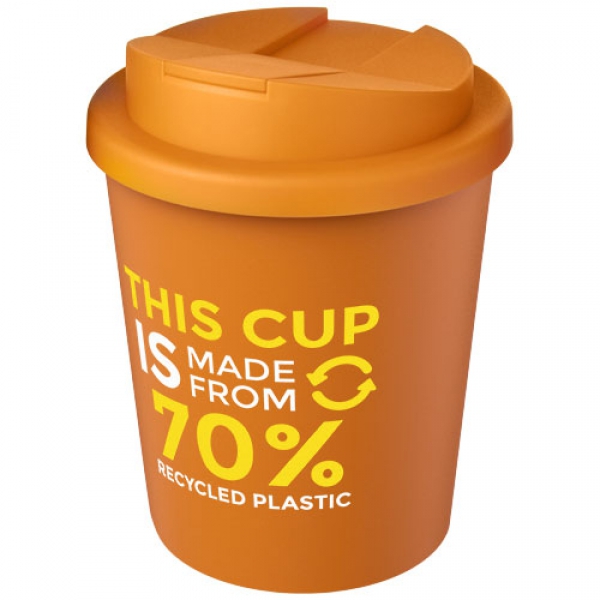 Kubek Americano® Espresso Eco z recyklingu o pojemności 250 ml z pokrywą odporną na zalanie 