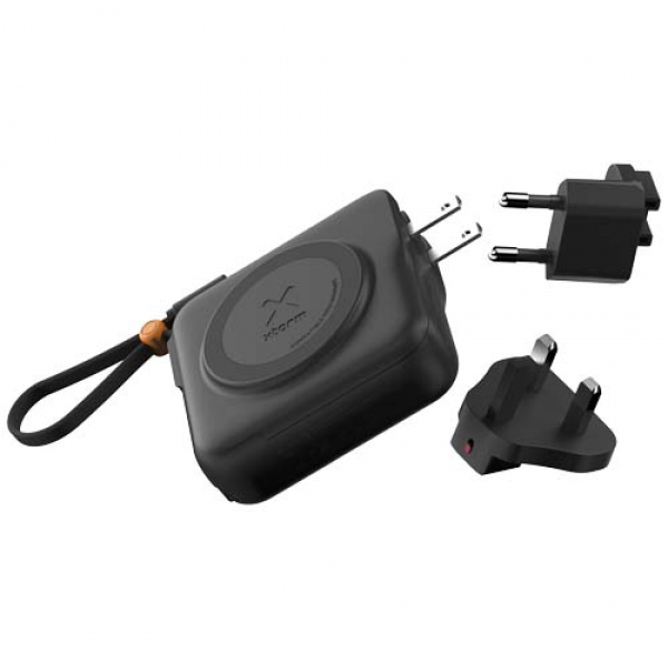 Xtorm TravelPro ładowarka podróżna 3 w 1 o mocy 30 W i pojemności 10 000 mAh 