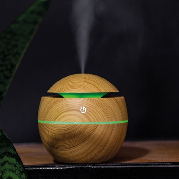 Nawilżacz powietrza z lampką LED 130 ml ROSALIE