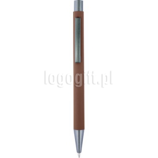 Długopis, lustrzana powierzchnia